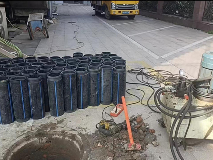 惠民PE置换管厂家 DN315置换管 非开挖管短管置换